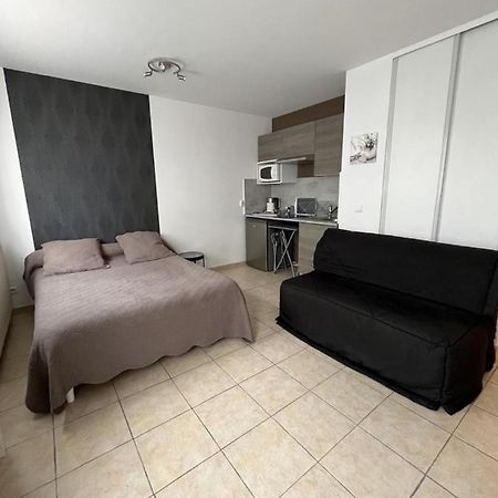 Studio Meuble Bussy-Saint-Georges Kültér fotó