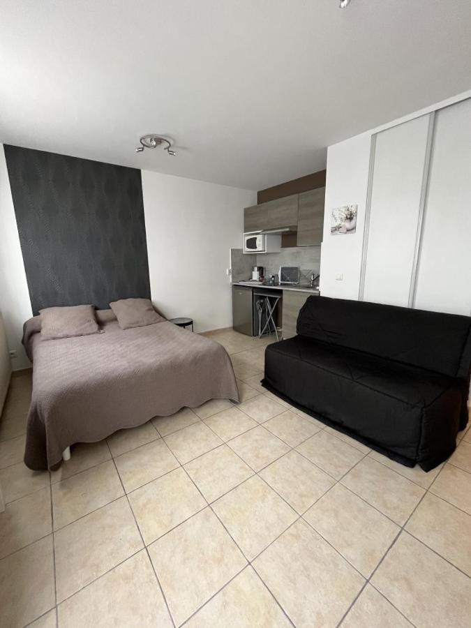Studio Meuble Bussy-Saint-Georges Kültér fotó